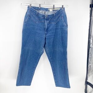 Blue Clover Jeans High Waist Western Style Mom Jean v front Rocky Mountain